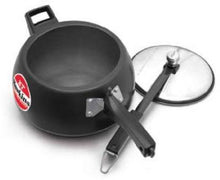 Load image into Gallery viewer, HAWKINS HAWKINS CONTURA BLACK XT PRESSURE COOKER  INDUCTION BOTTOM PRESSURE COOKER  (HARD ANODIZED) - KOCHEN ESSENTIAL