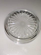 Load image into Gallery viewer, GLASS DESIGN ASH TRAY - KOCHEN ESSENTIAL
