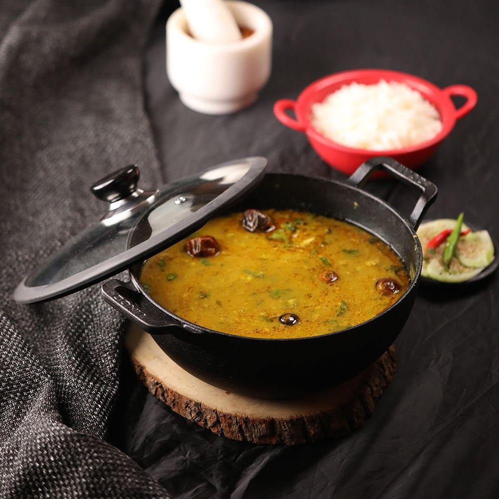 VINOD LEGACY CAST IRON KADAI, 26CM, 4.3L - KOCHEN ESSENTIAL